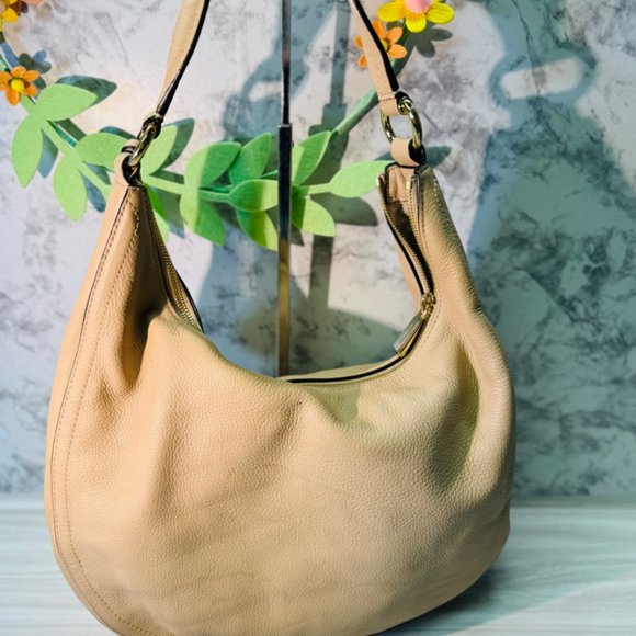 MICHAEL KORS Lydia Acorn Leather Large Shoulder Bag Cream - Picture 4 of 9